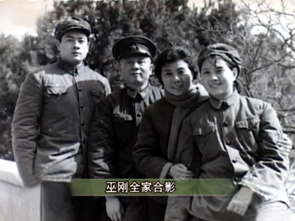 回顾演员巫刚:和赵英离异后,62岁依旧单身,有陈瑾陪伴不觉孤单