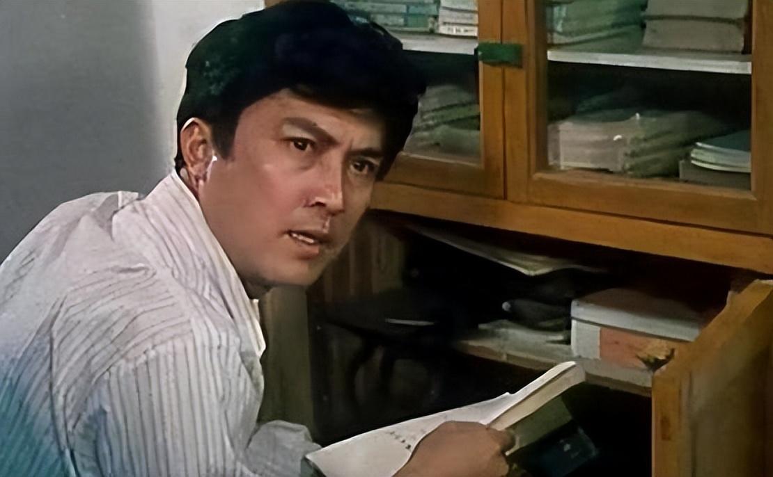 黄达亮:演技太好女儿在学校受影响,陪伴病妻42年自己却猝死片场