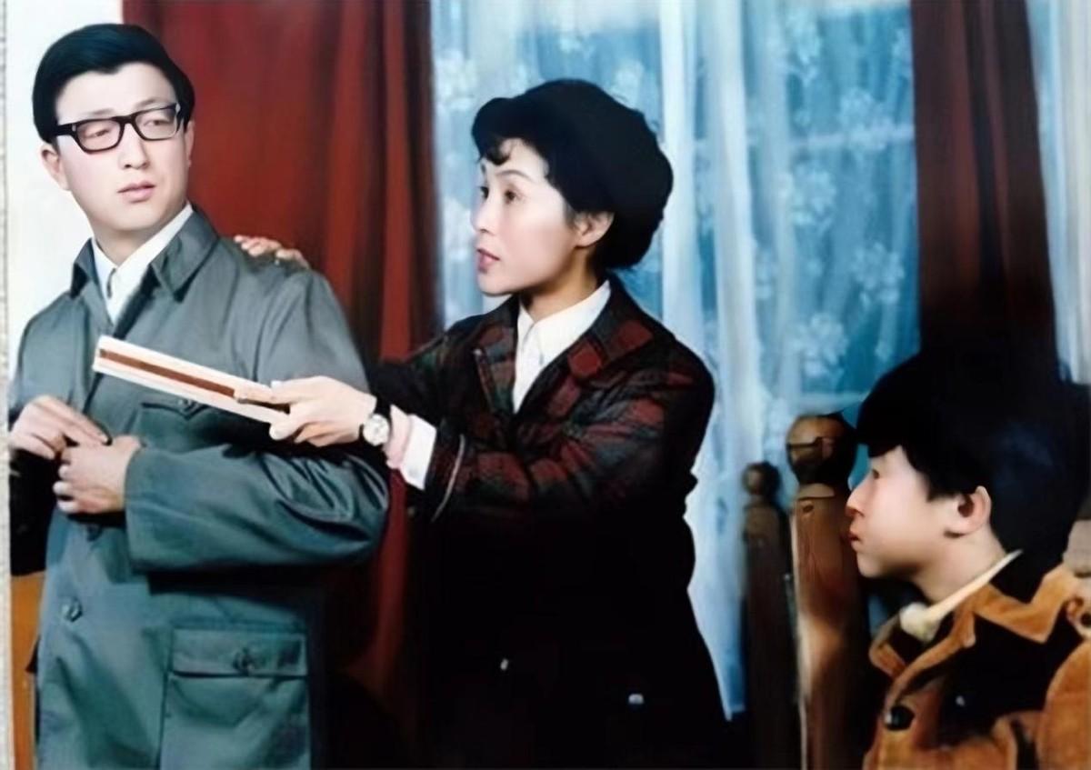 回顾陈裕德:演"懒汉"出名,56岁患癌去世,好友凑钱帮其下葬