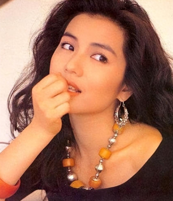 一,历经艰辛,终寻觅到真爱——钟楚红篇章