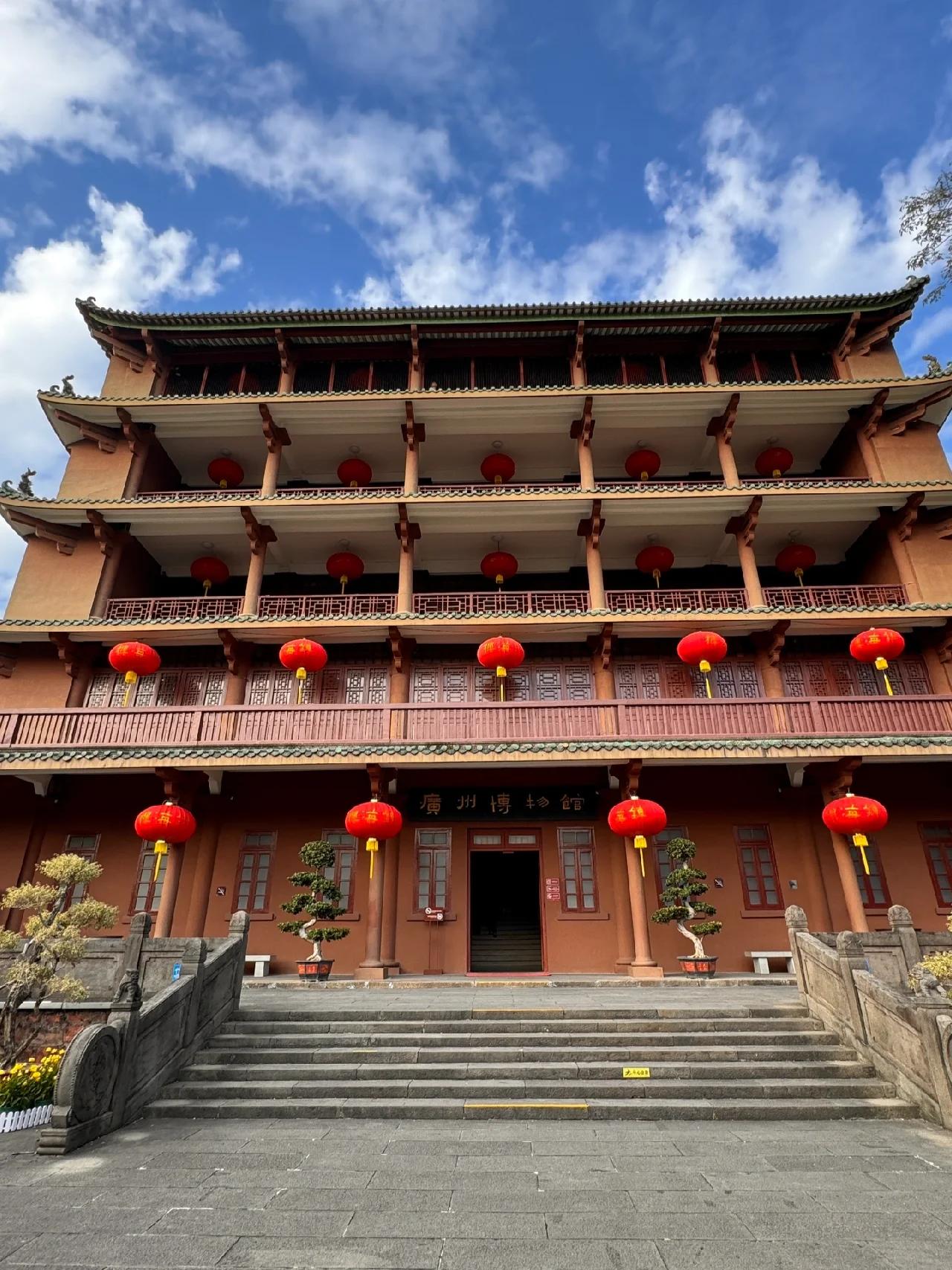 广州博物馆是几级博物馆 	 广州博物馆也叫镇海楼,是国家一级博物馆