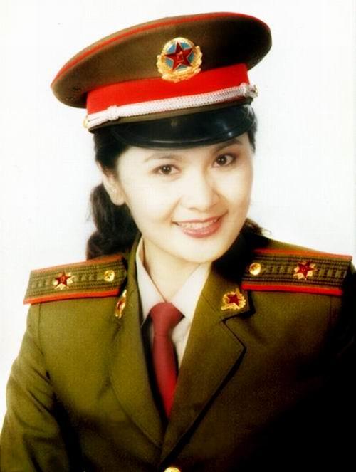 充满仁爱的女军医