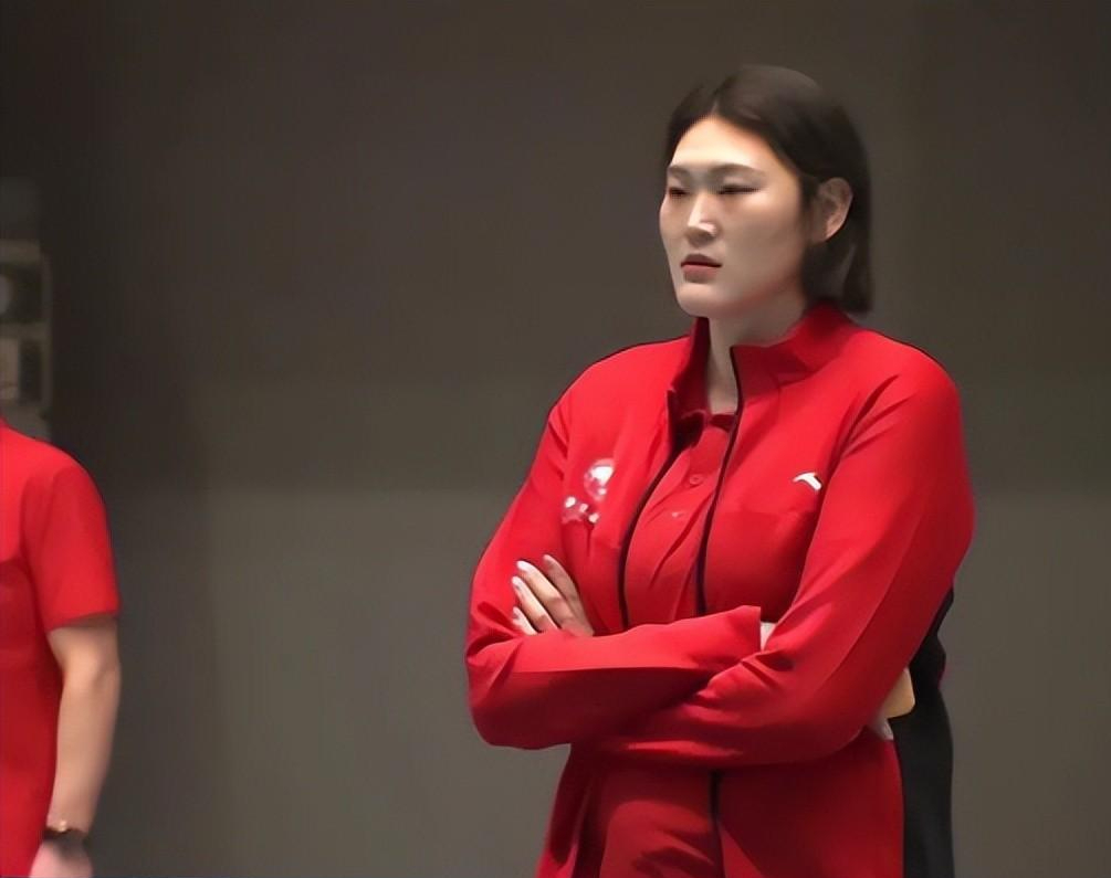 王一梅:暴打日本队却遭郎平弃用,转身效力土耳其的她,如今怎样