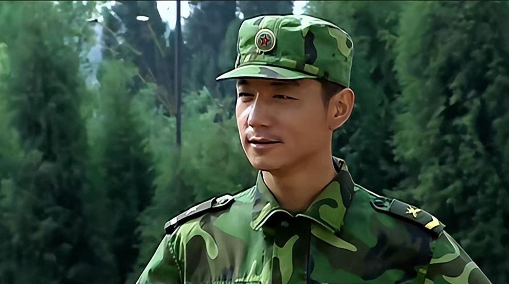回顾《士兵突击》17年,演员现状,有人离世,有人娶日籍女演员