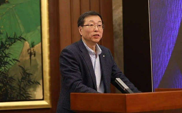 回顾"甲骨文考生"黄蛉:被川大破格录取,川大教授宁愿辞职也不教他
