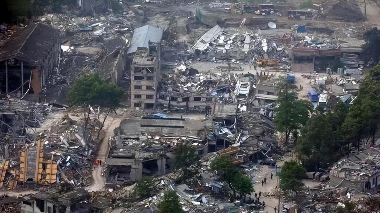 汶川大地震照片图片