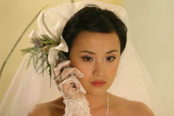 傅淼:她出道24年0绯闻,30岁嫁律师,婚姻幸福美满