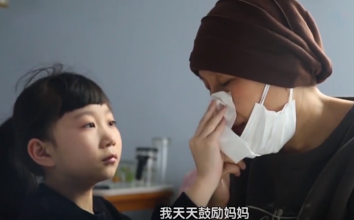 回顾山东8岁女孩不听劝阻捐骨髓,为白血病母亲续命,后来如何了