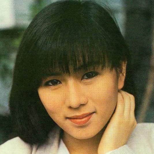 回顾罗慧娟:周星驰的一生所爱,33岁意外失聪,仅45岁因癌症离世