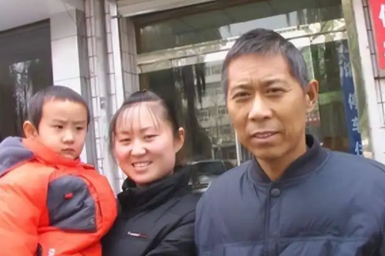 回顾:公公患肝癌,儿媳割下69%肝脏移植给公公,让老人多活3年