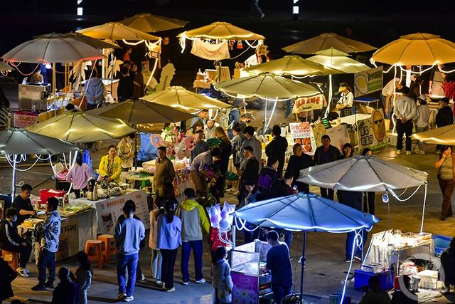 重庆哪里好玩又便宜又好吃?玩遍山城,好吃不贵,打卡免费景点