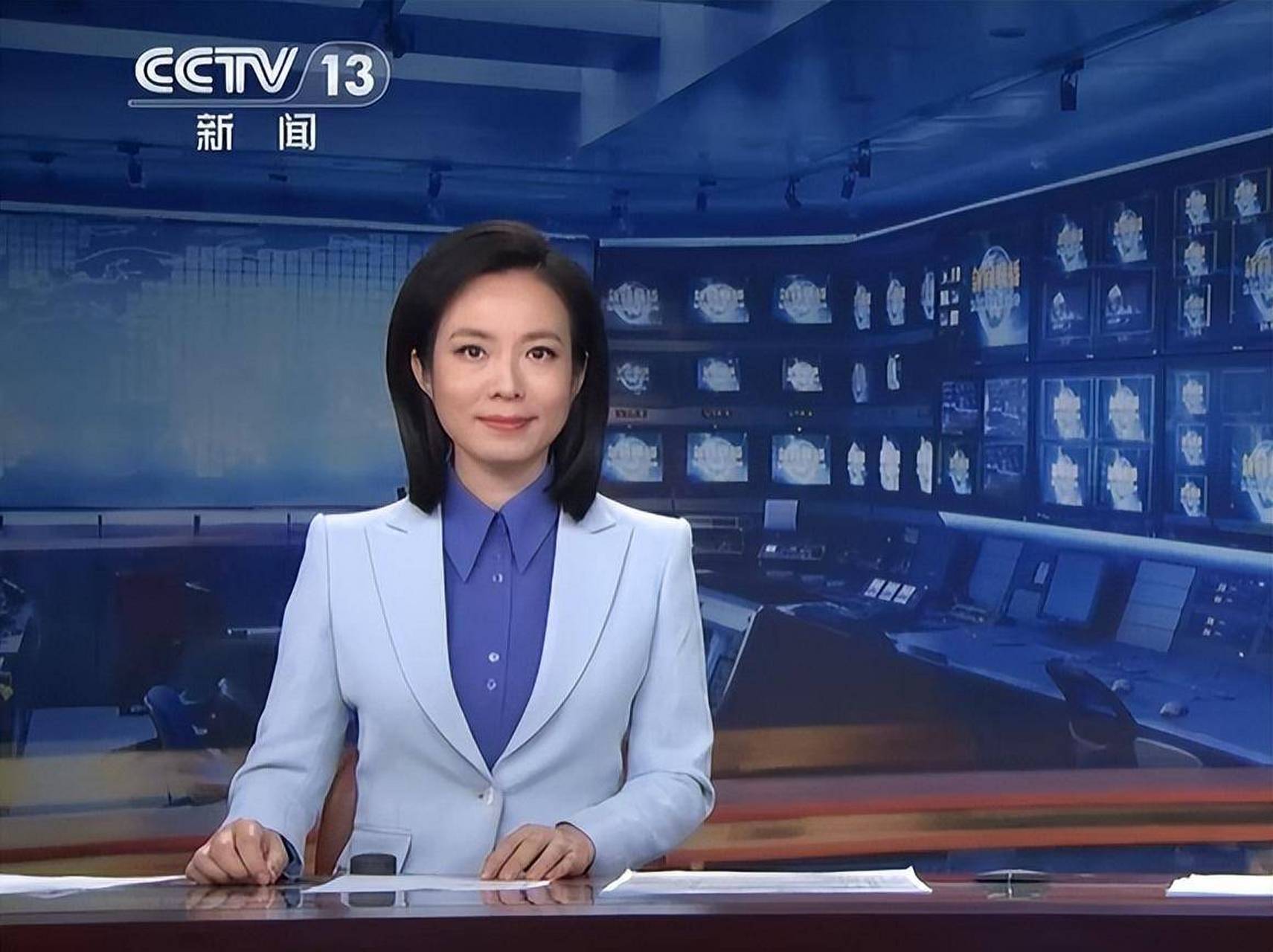 宝晓峰是《新闻联播》美女主播,45岁未婚,情系内蒙古家乡.