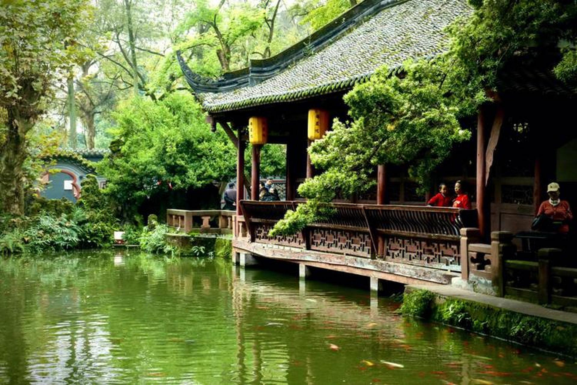 成都的五一园来如此美#成崇州罨画池:是全国少有的一个唐代官属园林