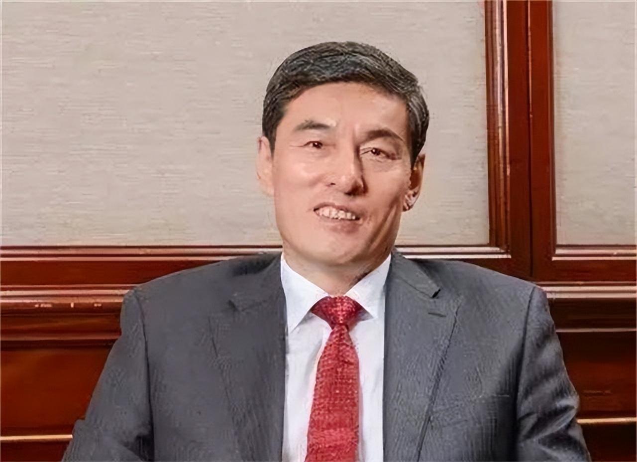 解直锟病逝后,留下260亿巨额遗产,遗孀毛阿敏的坚持令人泪目