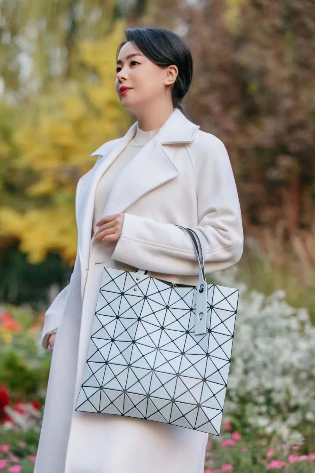 各种东西,背一天下来手臂也没有负担,对孕妈很友好~我这只虽然是小号