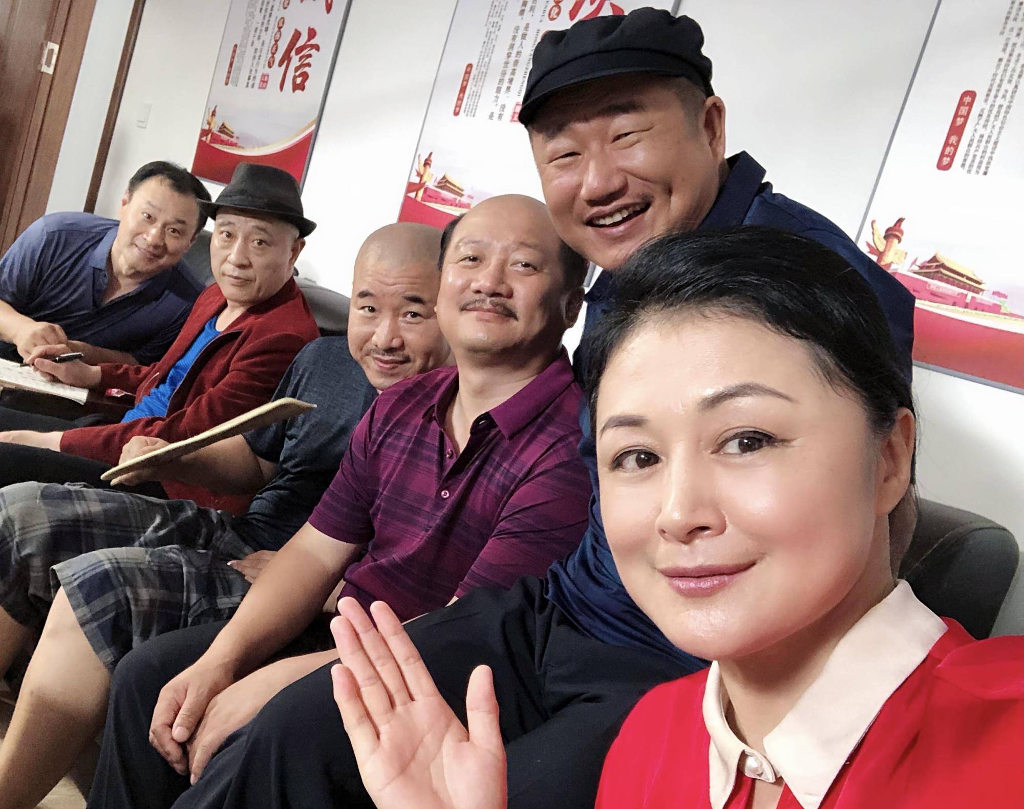 回顾:无儿无女的于月仙去世2年后,丈夫张学松的选择令人泪目