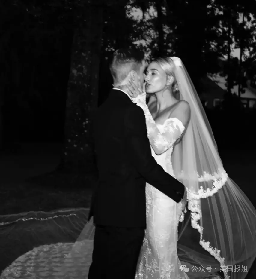 比伯当爹了!海莉晒6个月孕肚,2小时后赛琳娜也和新男友秀恩爱回应?