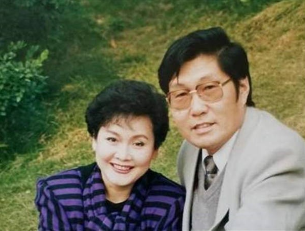 回顾李谷一女儿肖一:心疼母亲如今孤身一人,最大的孝顺就是陪伴