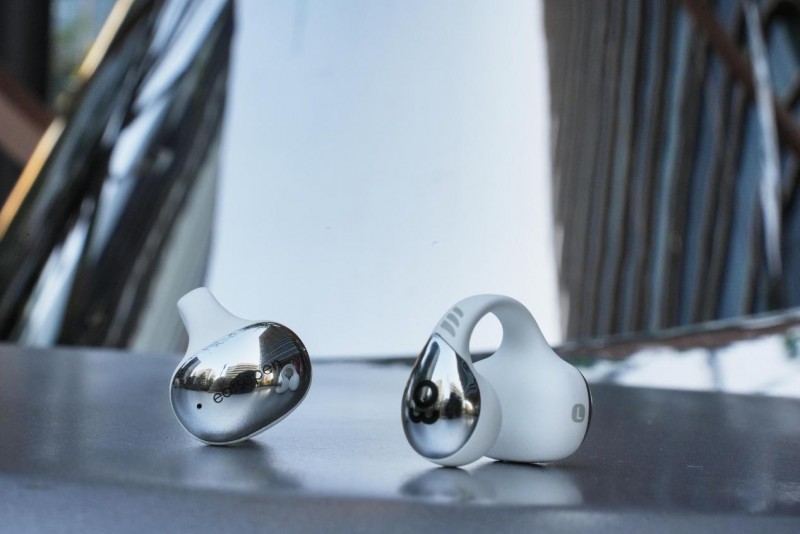 母亲节高质健康礼物"小飞豆":东方运动美学与骨传导技术融合