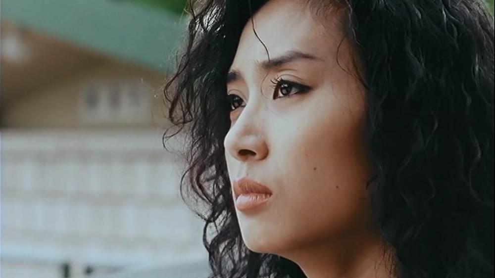 回顾邝美云:两次拒绝嫁给千亿富豪,感情遭背叛后,自己成了豪门