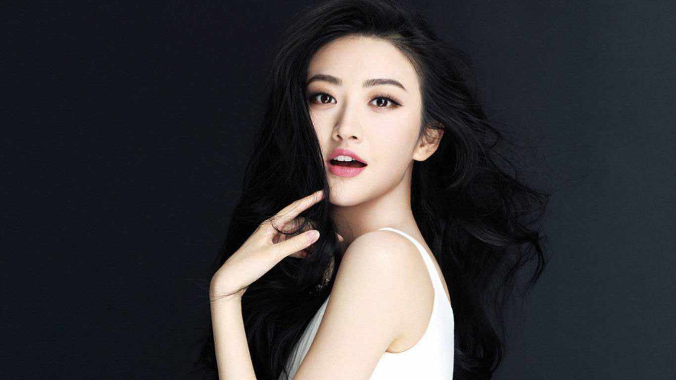 明星有多累?杜海涛车上比家里睡得香,王俊凯赵丽颖刘亦菲也这样