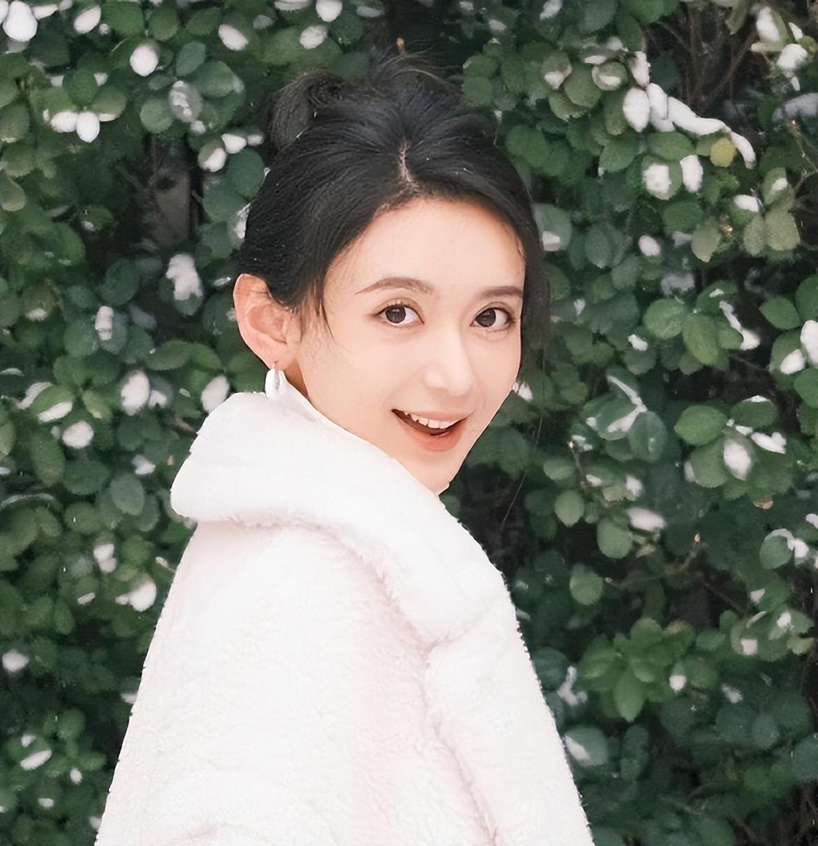 《家有儿女》夏东海扮演者被曝孕期家暴出轨,小三比杨紫还小6岁