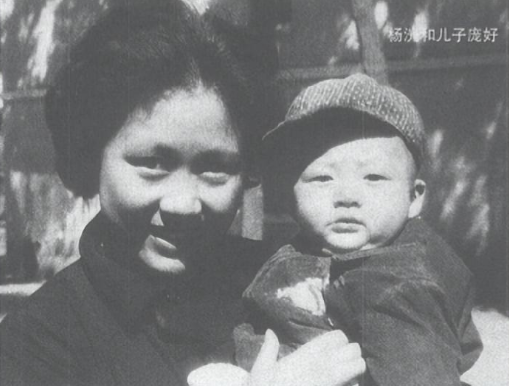 回顾一代男神庞学勤:一句承诺,照顾精神病妻子一生,不离不弃