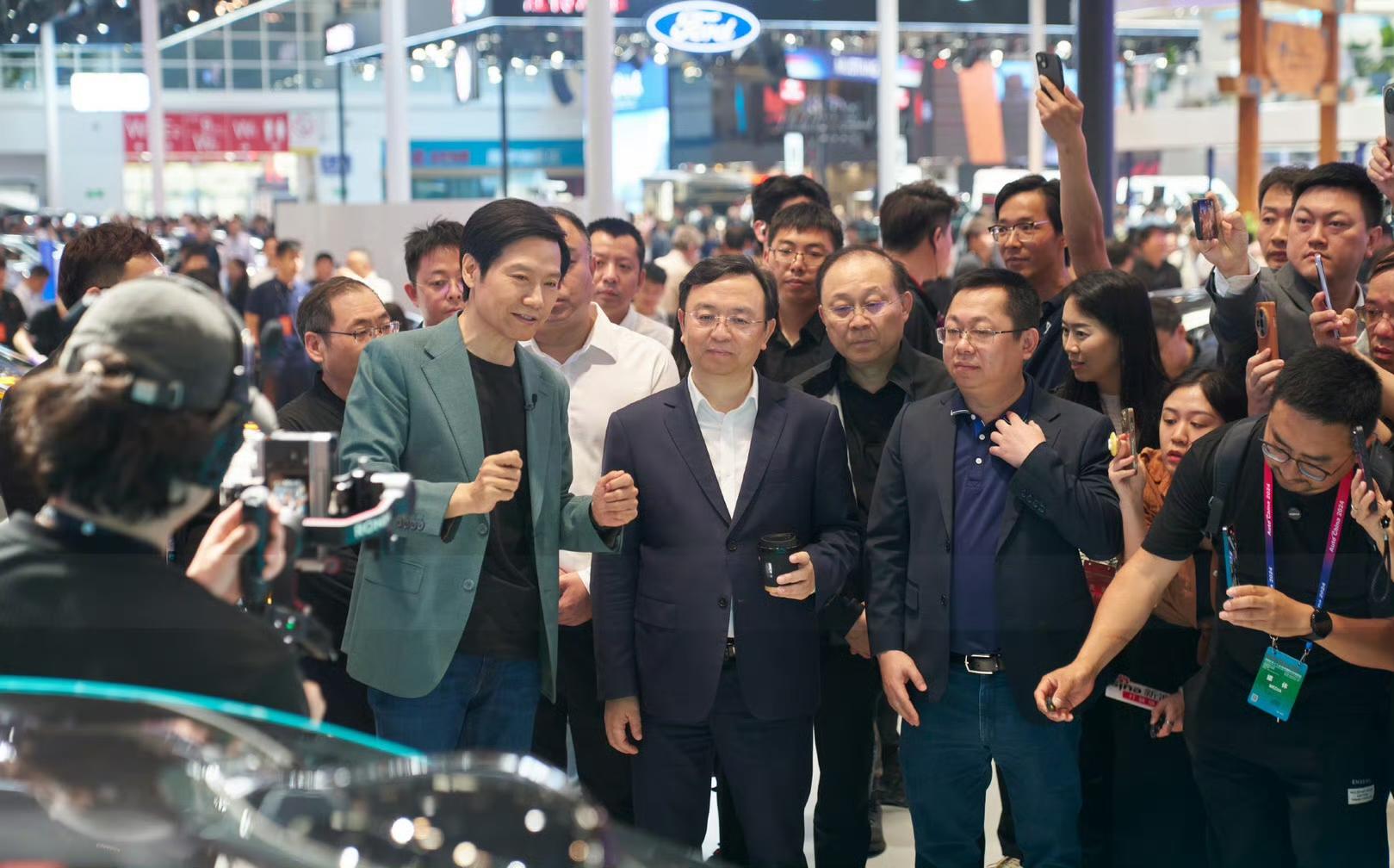 全网最全!雷军跨界造车三年经典语录