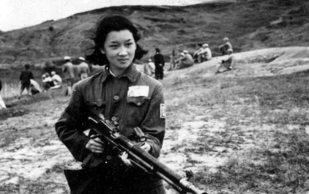 回顾演员刘世龙:从获奖到去世仅11天,离世5年后,家人仍有悲痛