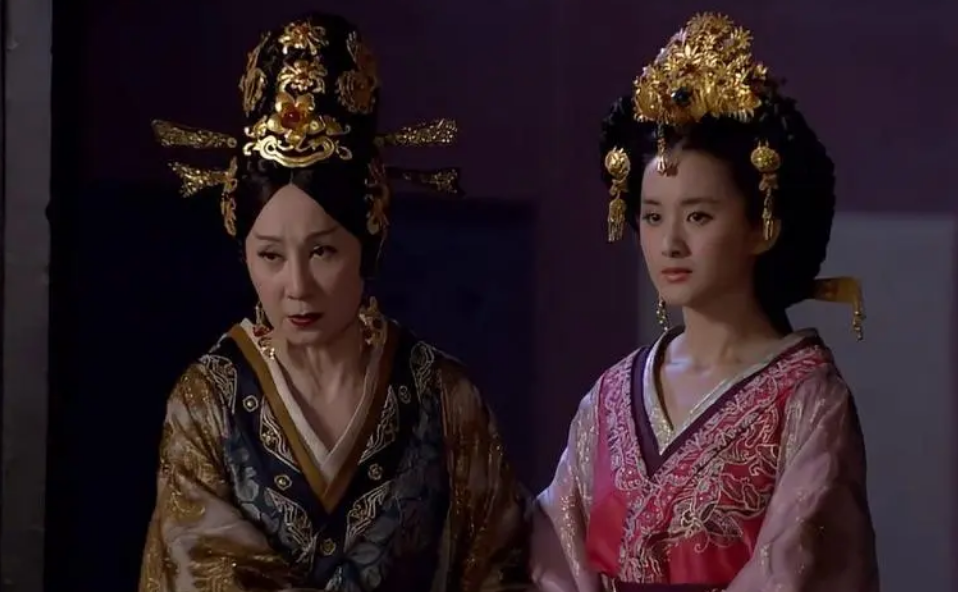 东汉开国之后,阴丽华家族强盛一时!最后阴家到底是怎么衰落的?