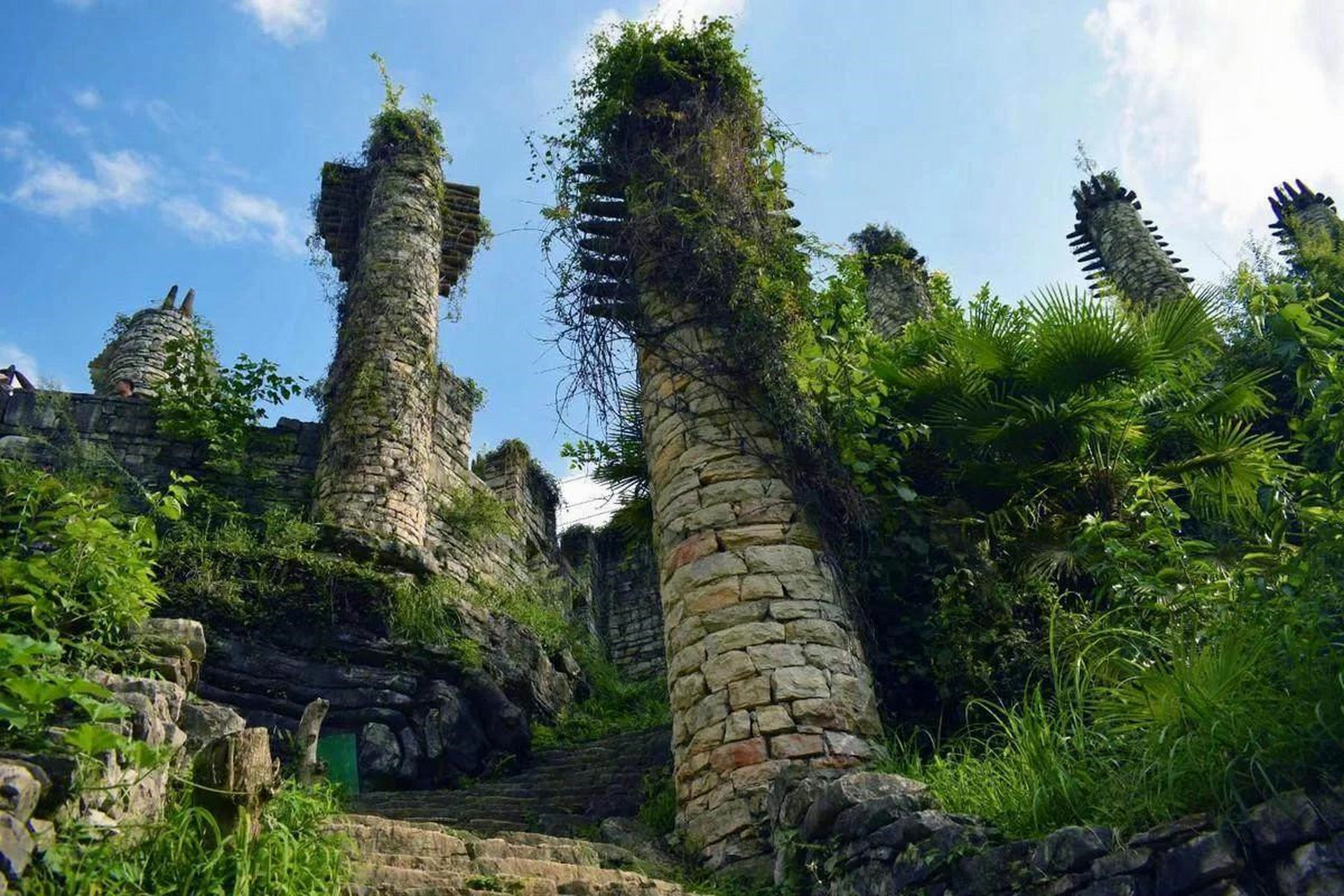 夜郎谷景区究竟在贵州的哪个神秘角落?