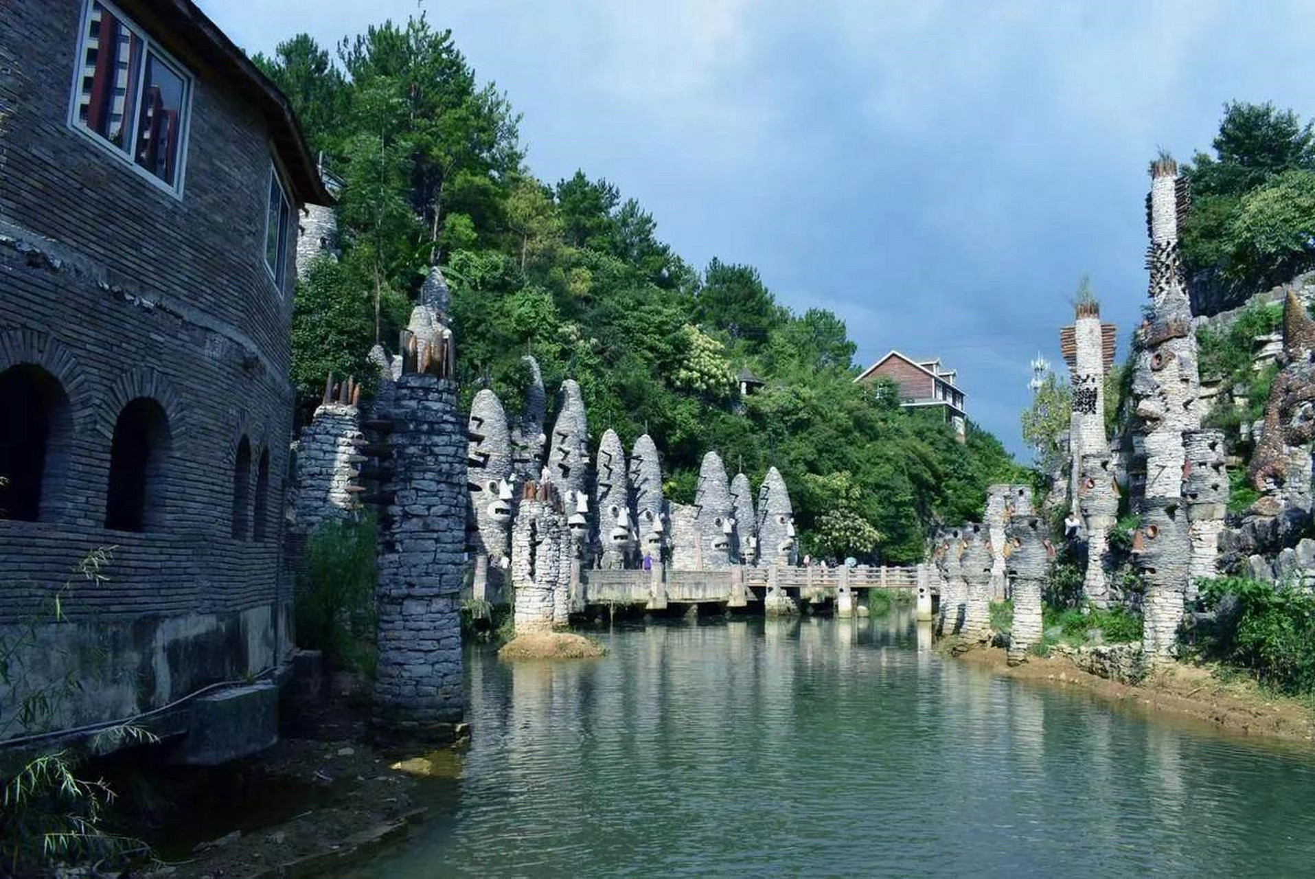 夜郎谷景区究竟在贵州的哪个神秘角落?