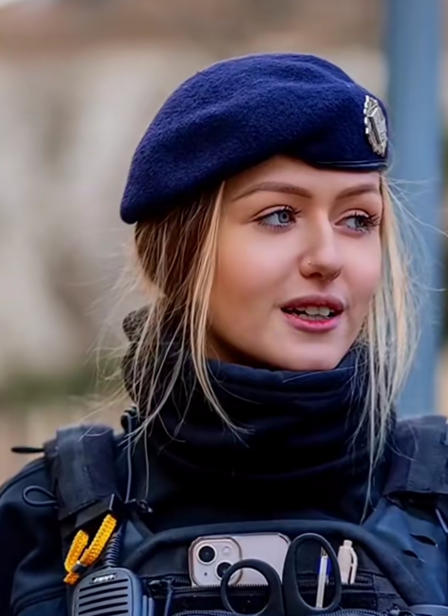 俄罗斯第二女警花