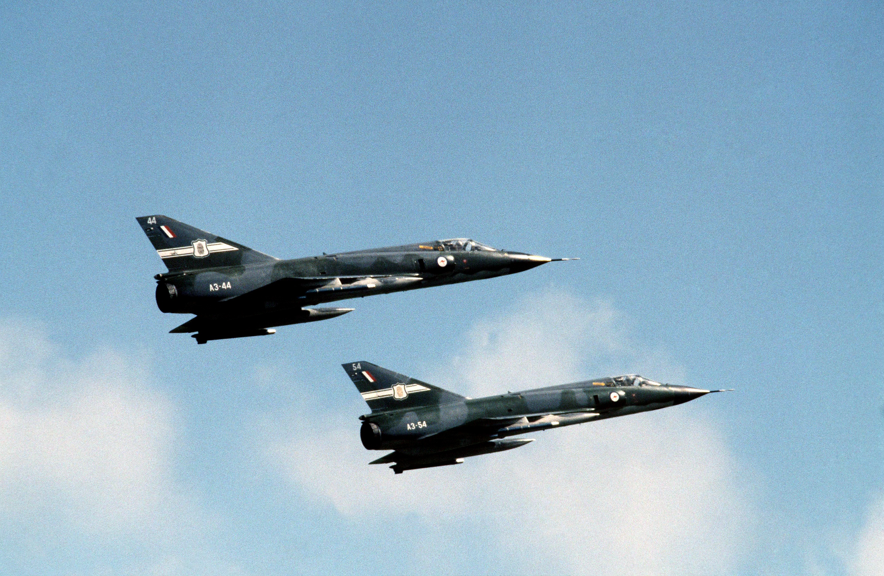 第三代战斗机，第三代战斗机和第四代战斗机的区别