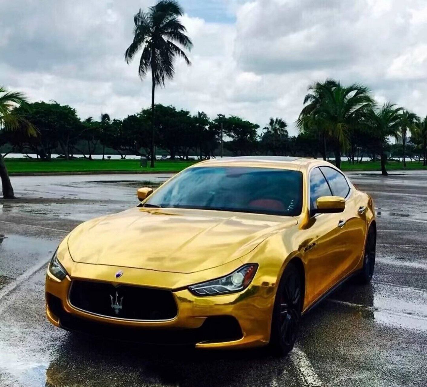 这就是黄金玛莎拉蒂#和平精英