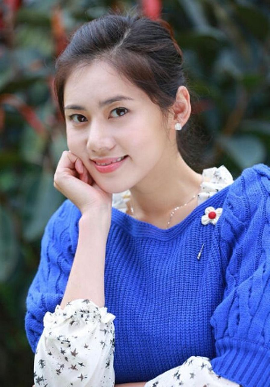 韩国女星宋慧乔美图分享
