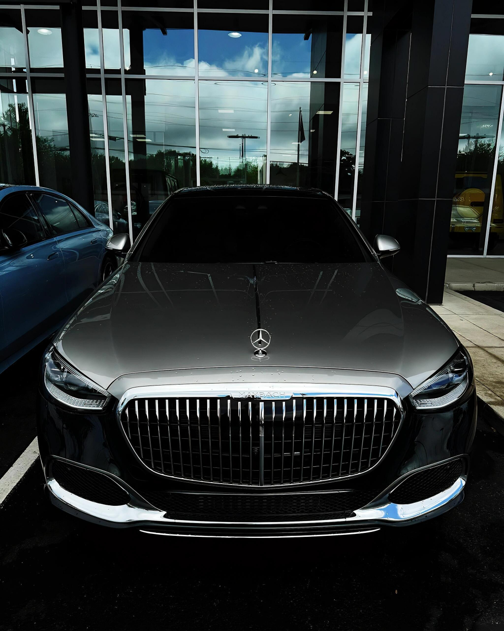 双拼色迈巴赫真的很难不爱,迈巴赫s680