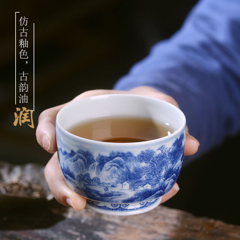 青花瓷的蓝色花纹,是怎么形成的?