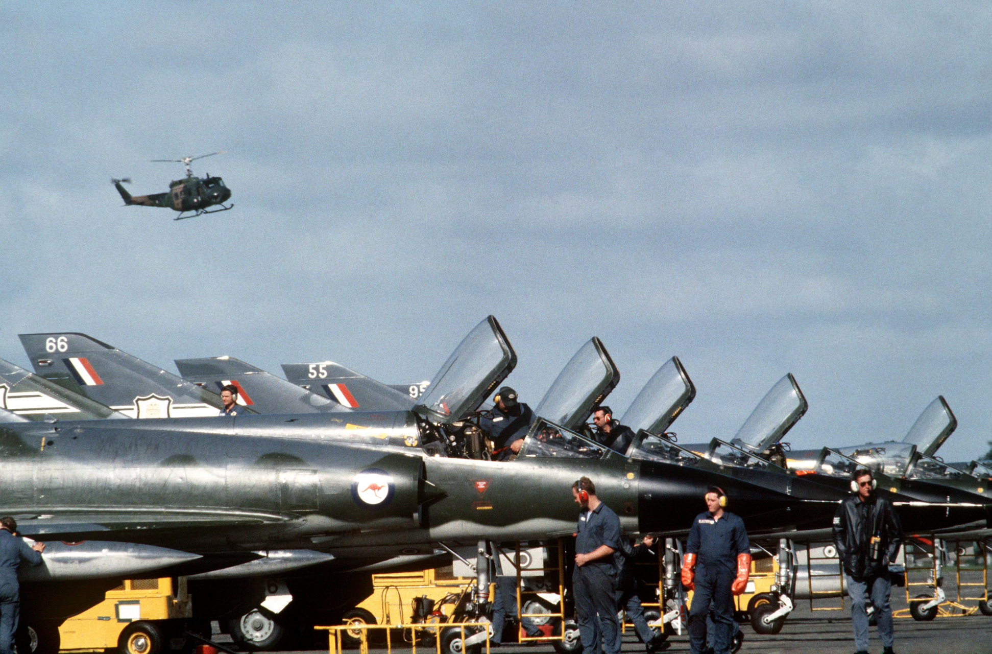 战机欣赏:法国达索幻影iii战斗机,该机是达索研制的单座单发无尾三角