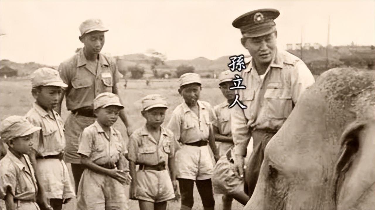 蒋经国探望被幽禁30年的孙立人将军,他提出三个要求,令人泪目