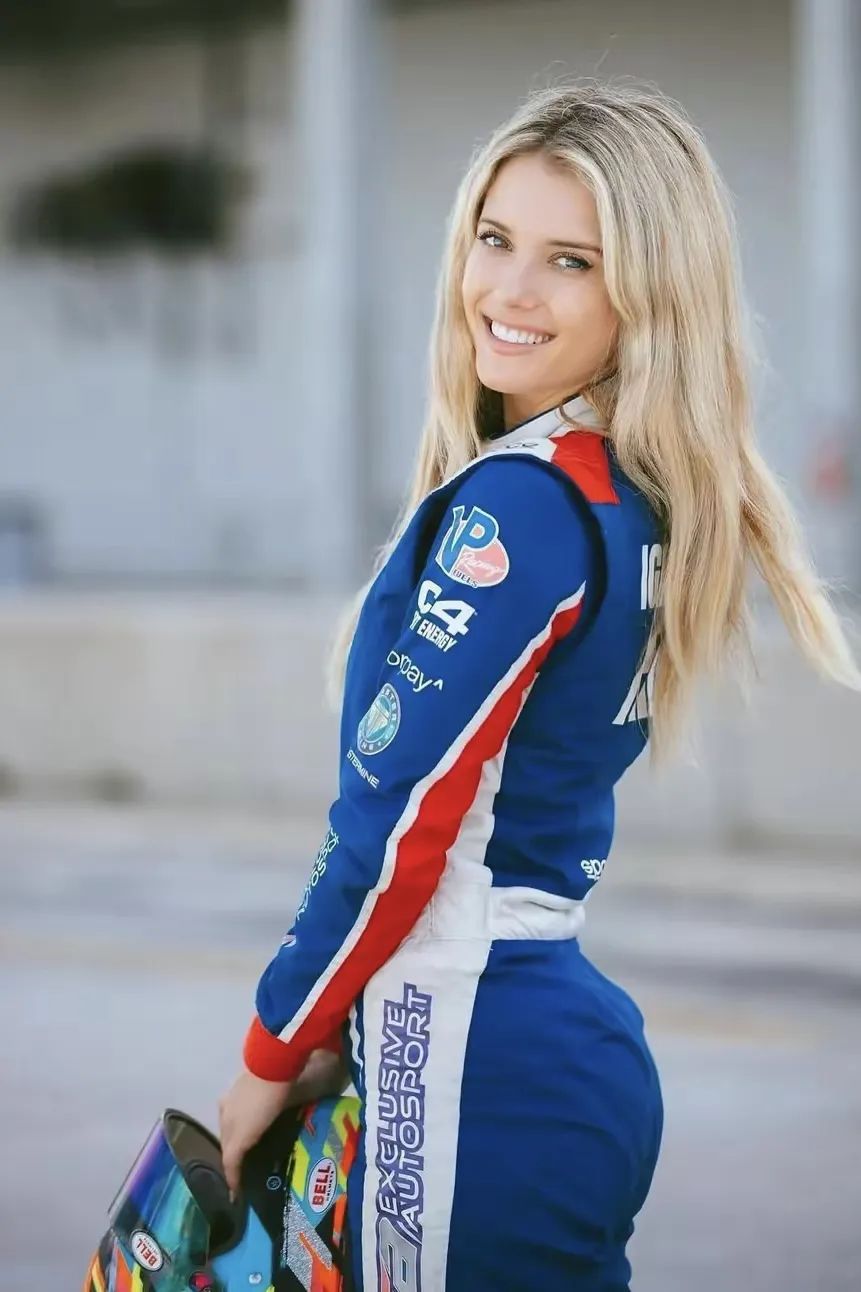 26 岁的 lindsay brewer:赛车界的闪耀新星!
