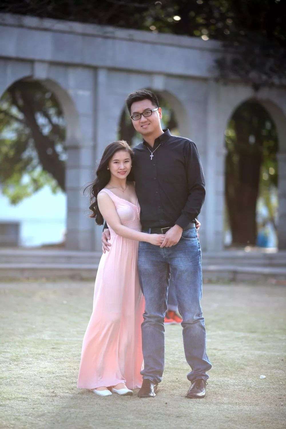 回顾:廖智的坚强人生:汶川地震中失去双腿和女儿,她却逆境重生