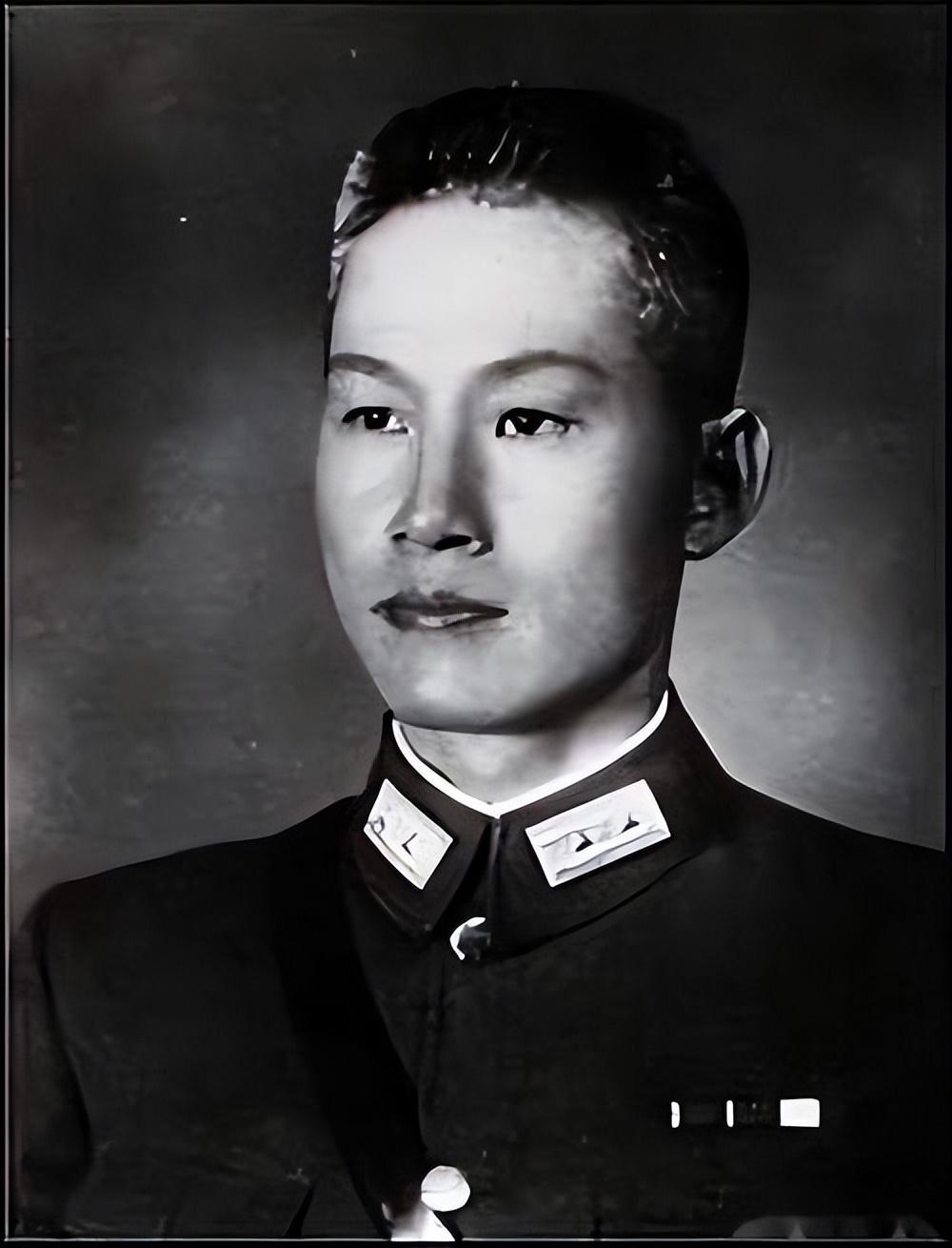 蒋经国探望被幽禁30年的孙立人将军,他提出三个要求,令人泪目