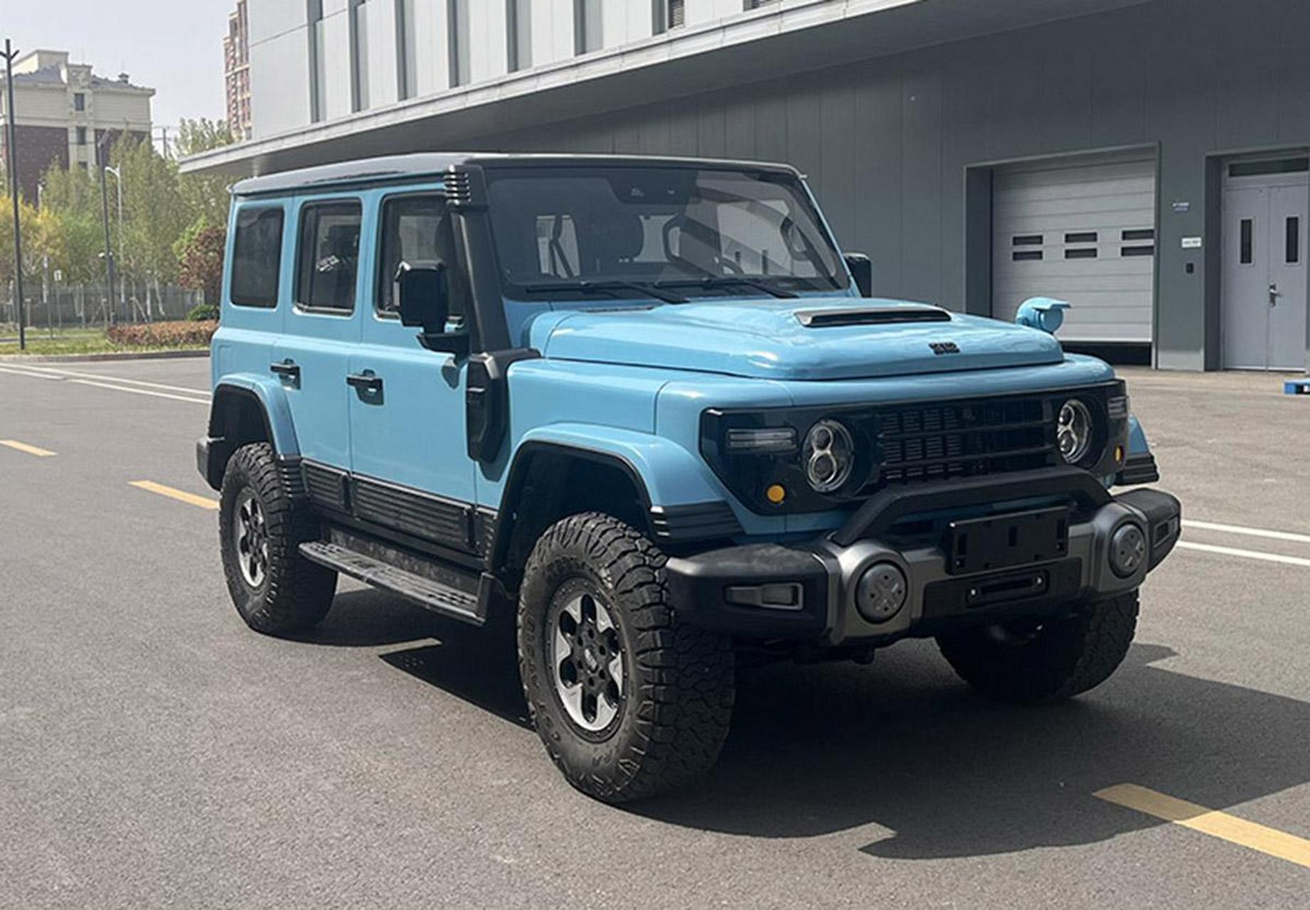 北京吉普212,作为中国汽车工业的一代经典,承载着无数人的情感和记忆.