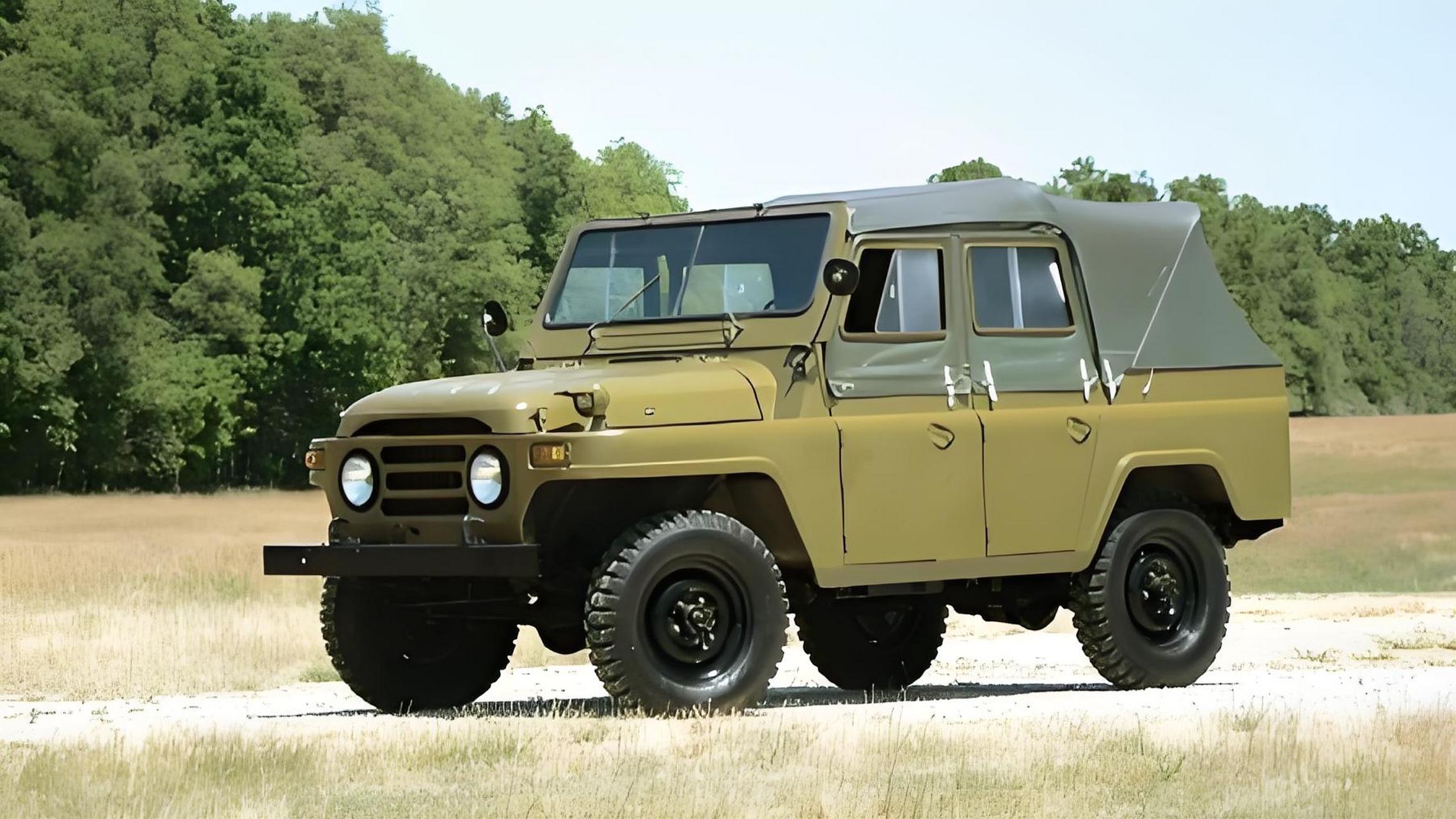 北京吉普212,作为中国汽车工业的一代经典,承载着无数人的情感和记忆.