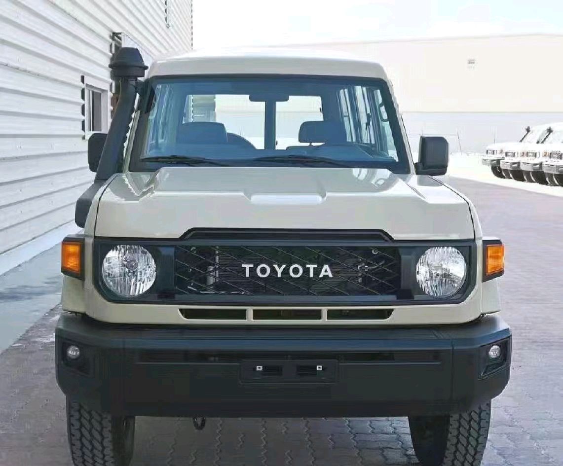 新款兰德酷路泽lc78亮相,大空间四驱越野王者