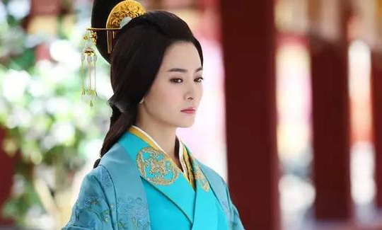 宦官孙程等十九人共谋发动政变,杀阎显及其同党,拥立济阴王刘保为帝