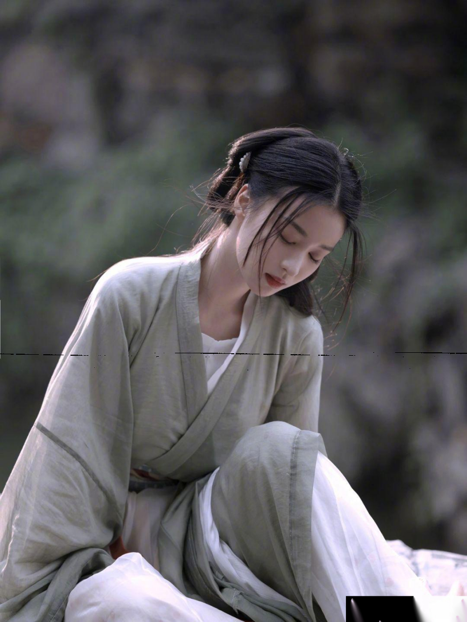 王楚然古装提灯