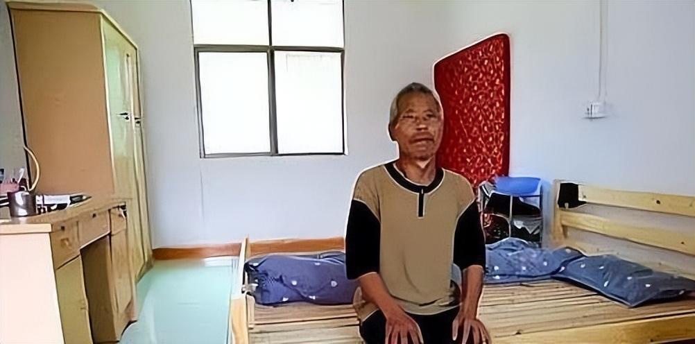 回顾湖南六旬老汉"去世",家人花15万举办葬礼,3年后他又回来了