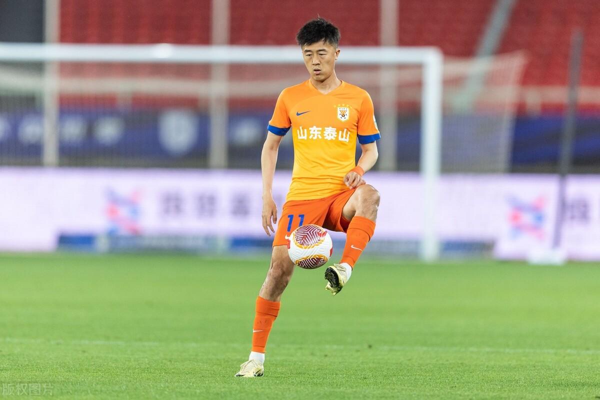 鲁能2比1战胜三镇,刘洋低级失误坑惨球队,未来国足主力难保